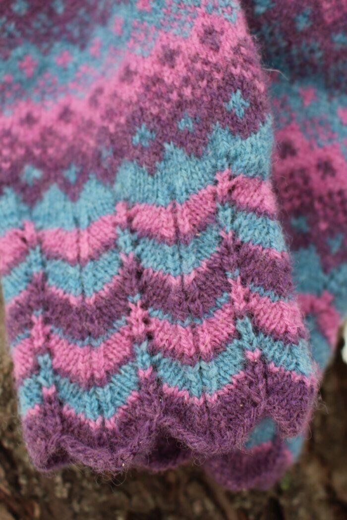 #230: Finely Knitted Estonian Lady's Gloves in Pink Purple and Periwinkle Lacy Cuffs - Image 7