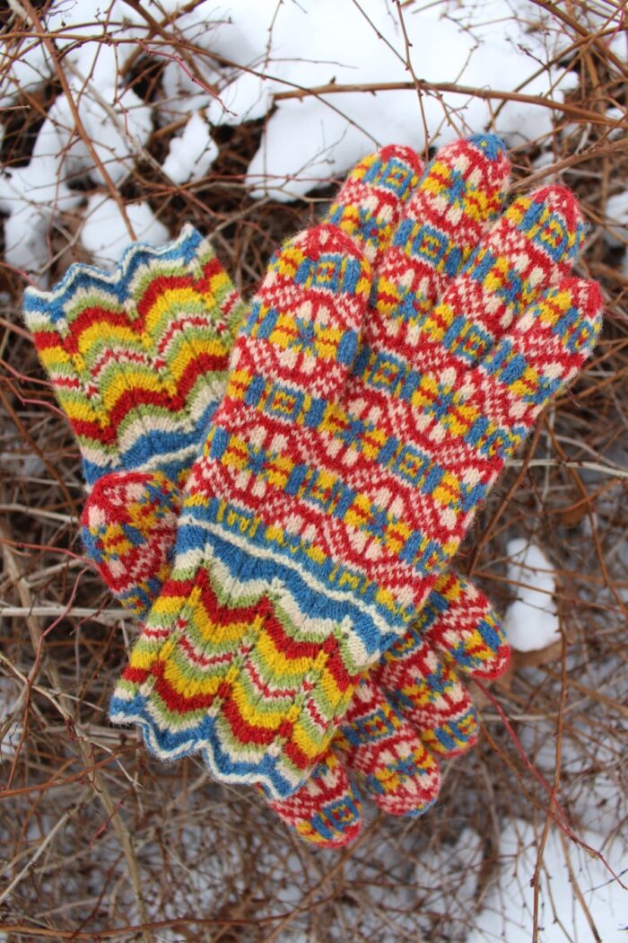 #232: Finely Knitted Estonian Lady's Gloves in Tarvastu Style Yellow Red Blue Natural White Green Lacy Cuffs