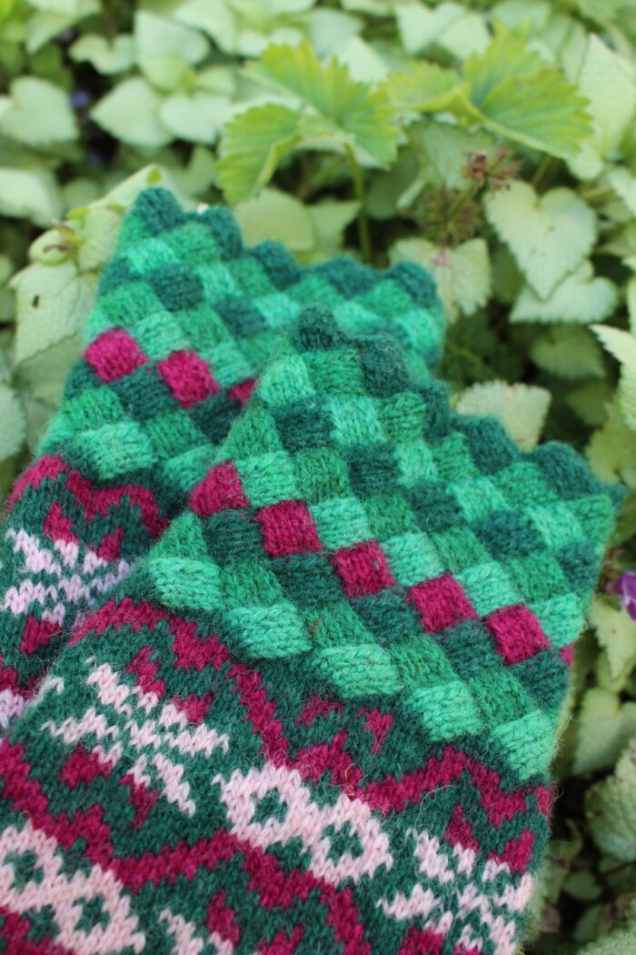 #237: Finely Knitted Estonian Lady's Gloves in Viljandi Style in Burgundy, Pink and Emerald Green - Image 2