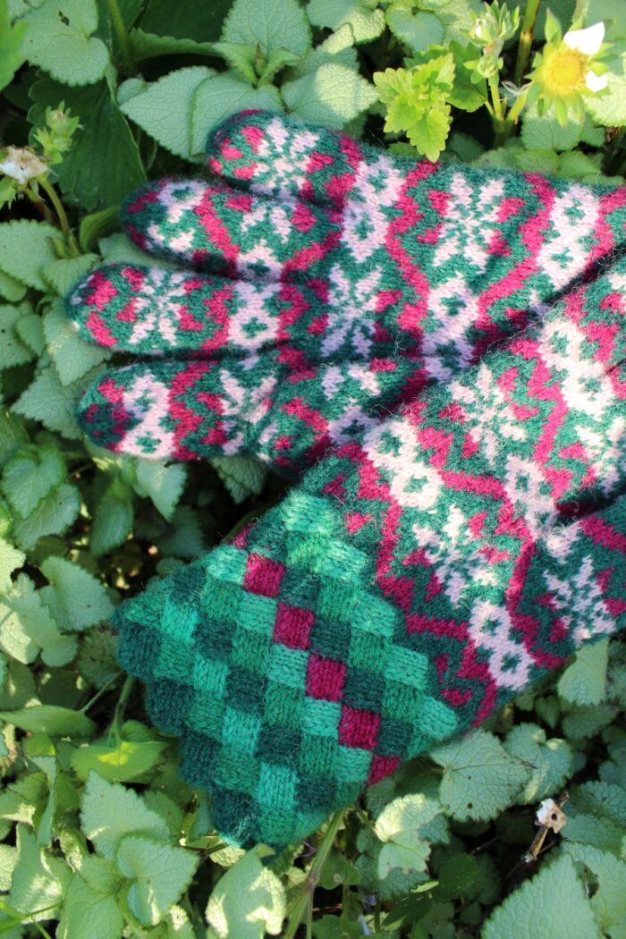 #237: Finely Knitted Estonian Lady's Gloves in Viljandi Style in Burgundy, Pink and Emerald Green - Image 7