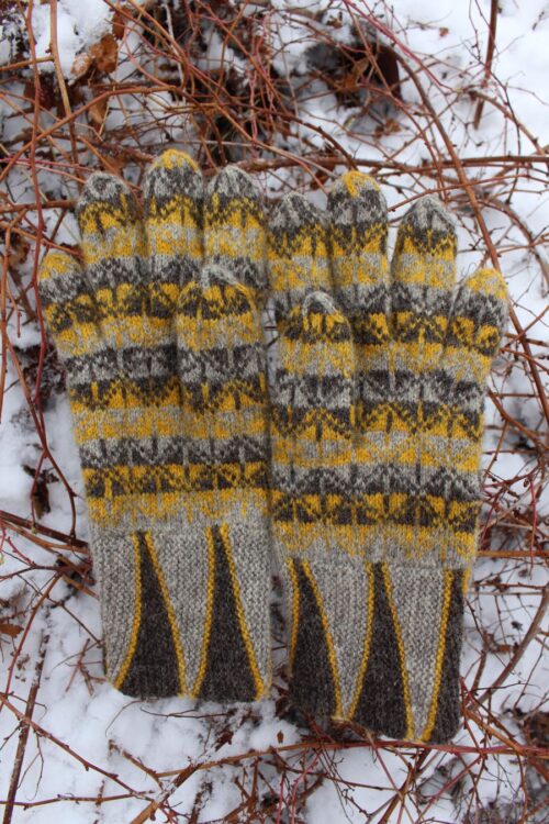 #257: Finely Hand Knitted Estonian Gloves with Butterfly Pattern Natural Sheep Grey and Brown from Kihnu Island