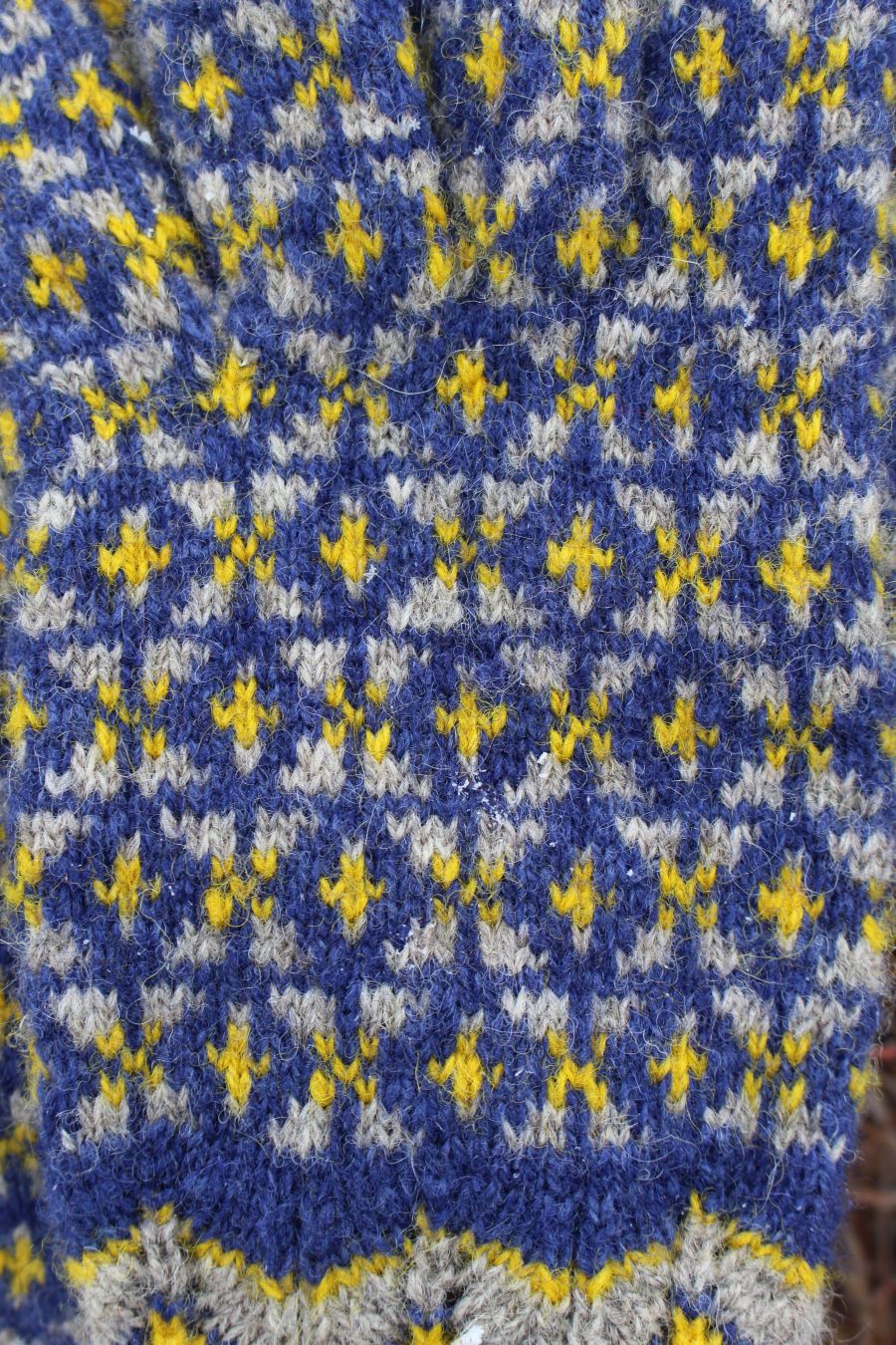 #264: Finely Knitted Seto Estonian Lady's Gloves in Lobodka Style in Navy Blue Yellow and Natural Grey Lacy Cuffs - Image 5