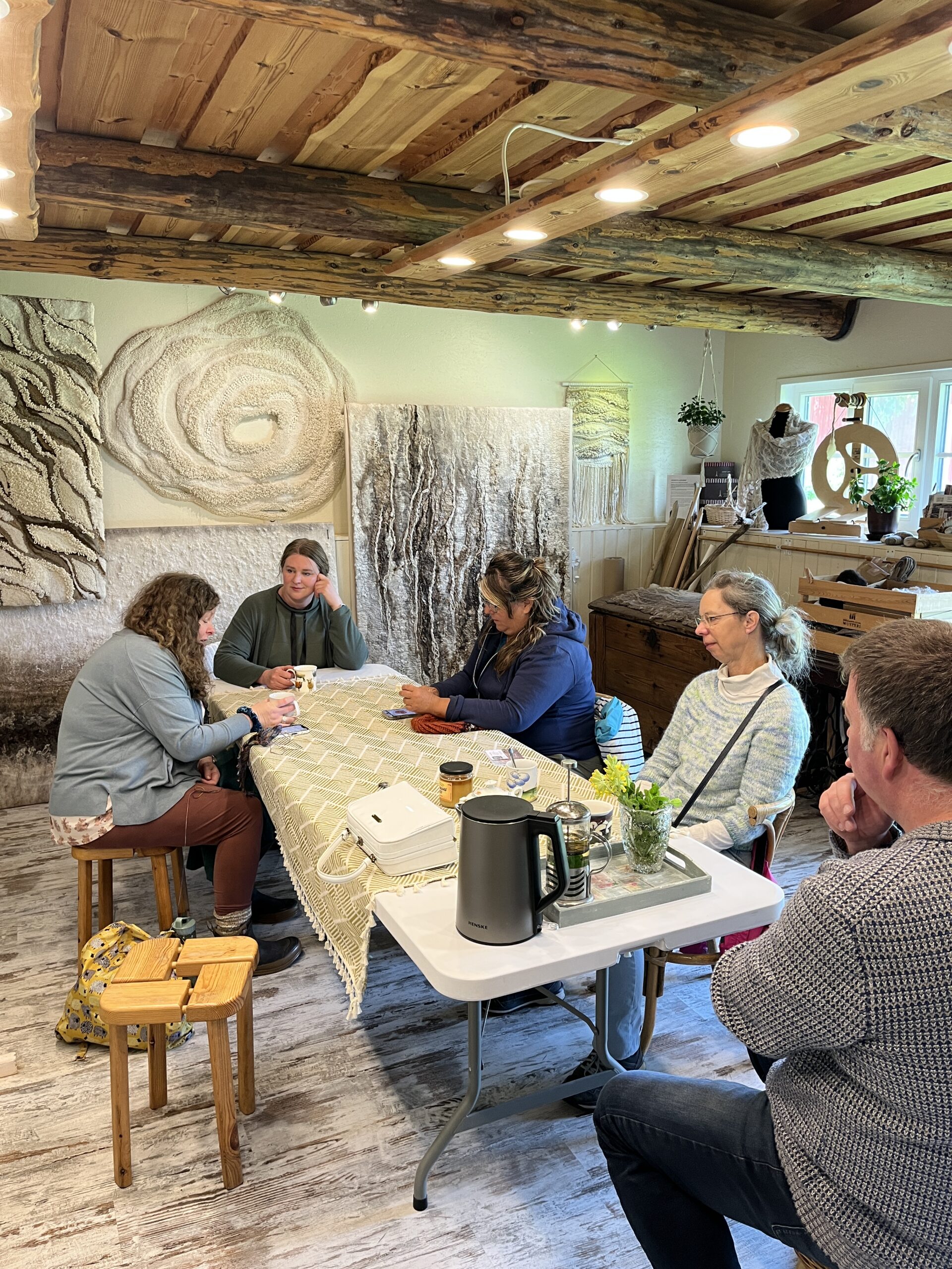 #283: A Fiber Artist Retreat - A Wool Study Tour of Estonian Mills, Farms, Crafters - double room - Image 10