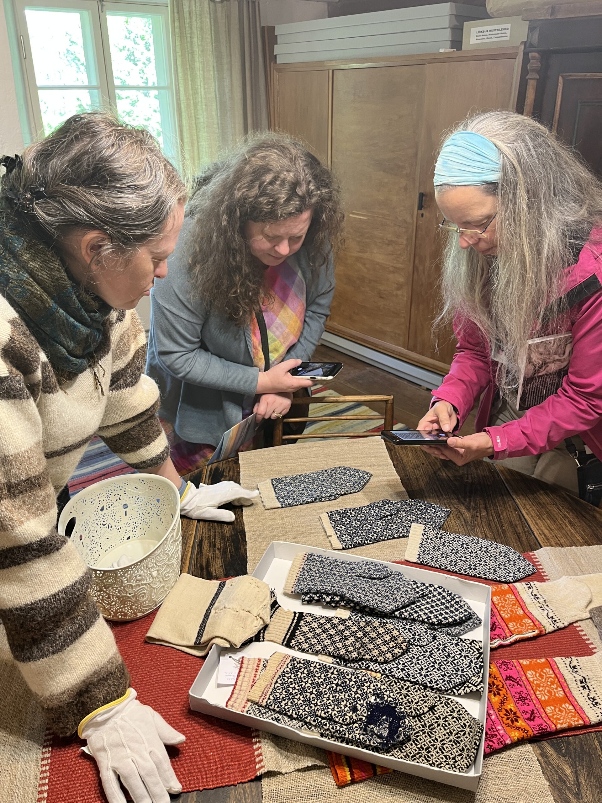 #283: A Fiber Artist Retreat - A Wool Study Tour of Estonian Mills, Farms, Crafters - double room - Image 21